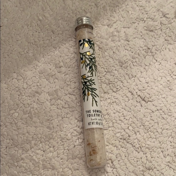 Cedarwood bath salts - Picture 1 of 3